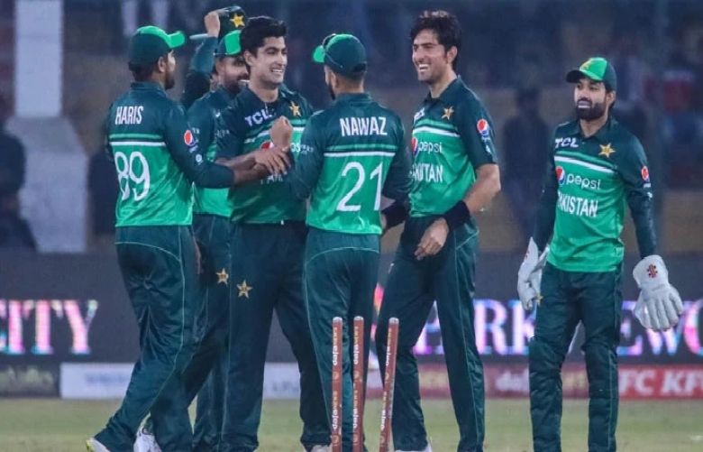 New Zealand set 256-run target for Pakistan in first Karachi ODI