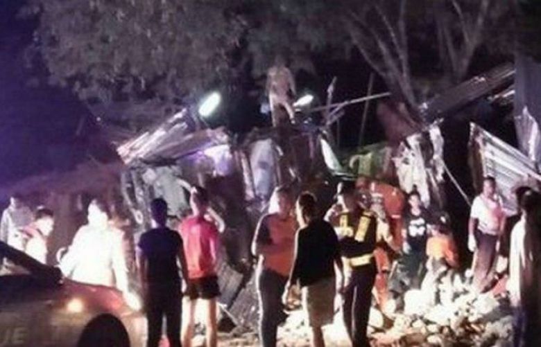 At least 17 killed in Thai bus crash