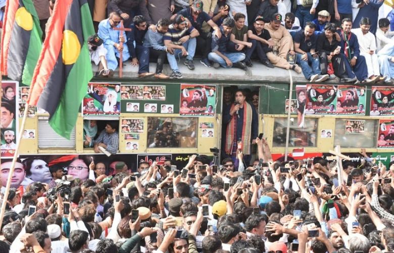 PPP’s ‘Caravan-e-Bhutto’ Train March Reaches destination Larkana