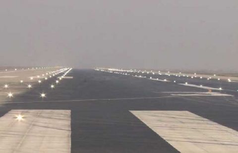Fog causes disruption in flight schedule at Lahore airport