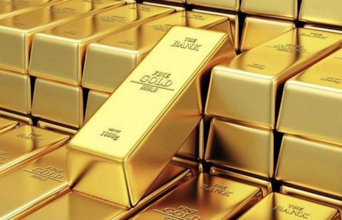 Gold prices decline Rs700 per tola in Pakistan