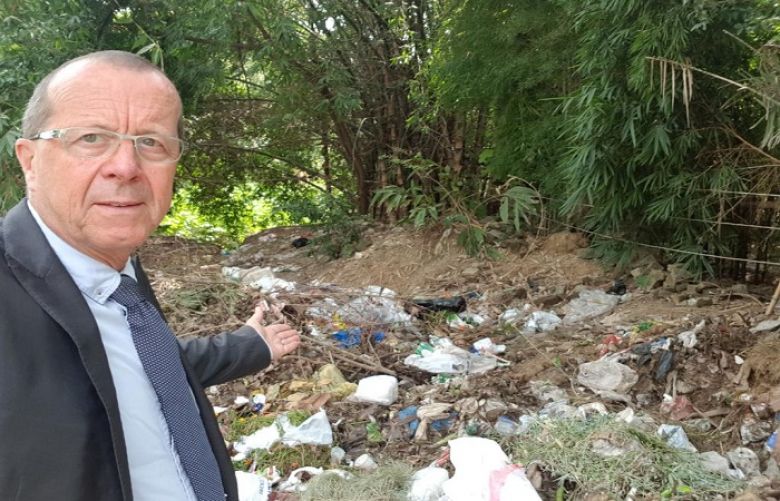 Two CDA officials suspended after German envoy’s tweet on Islamabad trash