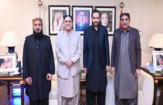 Zardari ropes in Balochistan electables as electioneering gears up