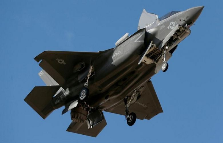 An F-35B fighter jet lands at Luke Air Force Base in Goodyear, Arizona on Dec. 10, 2013. Turkish pilots and servicemen have been trained at the same base as part of the F-35 program. 