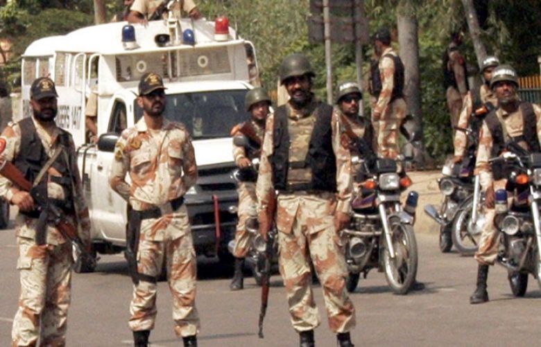 Sindh Rangers kill suspected suicide attacker near Manghopir