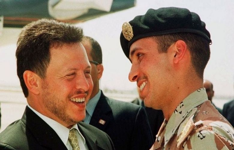 Jordan&#039;s Prince Hamza pledges allegiance to king after mediation
