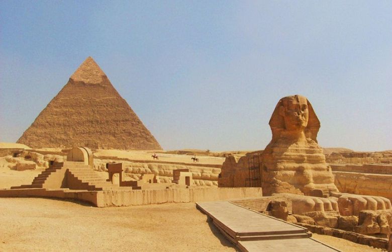  Sacred Book Holds Key to the MYSTERY OF THE PYRAMIDS