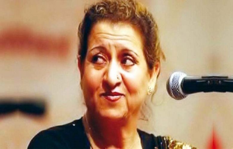 Listen to Munni Begum songs on Saavn