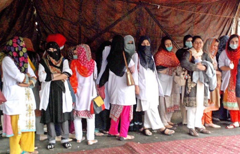 Young doctors end sit-in after LHC order