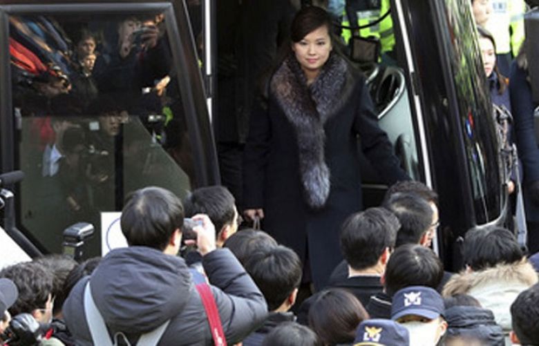 N.Korean delegation arrives in S.Korea for Olympics preparations