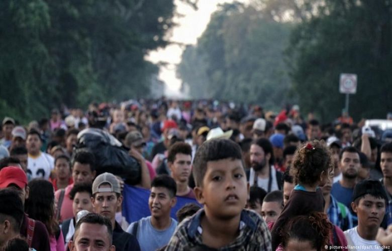 Central American migrant caravan continues march toward US