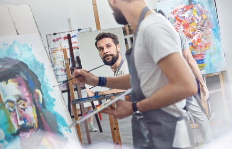 Creative people are 90 per cent more likely to get schizophrenia