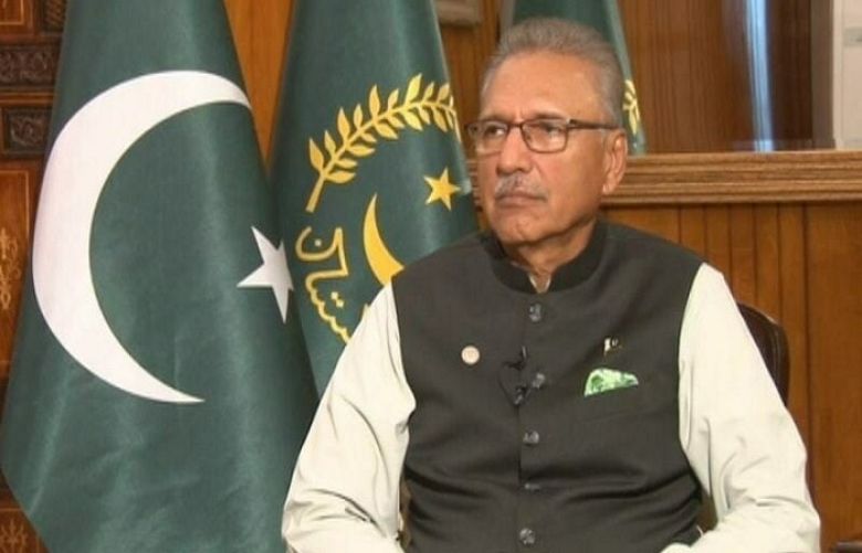 Alvi suggests politicians to resolve political crisis first