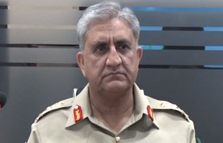 COAS visits Bahawalpur Corps HQ, lauds troops’ operational preparedness