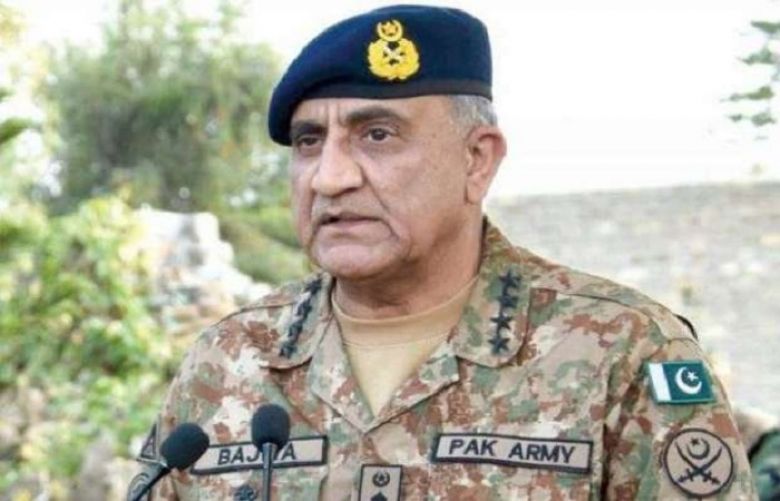 COAS pays tribute to martyrs before defence day 