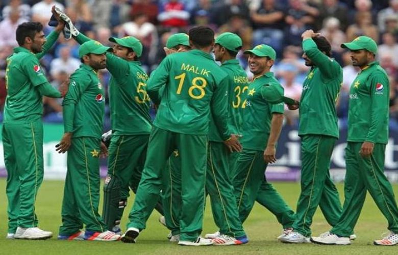 Pakistan cricket team to leave for South Africa tour tonight