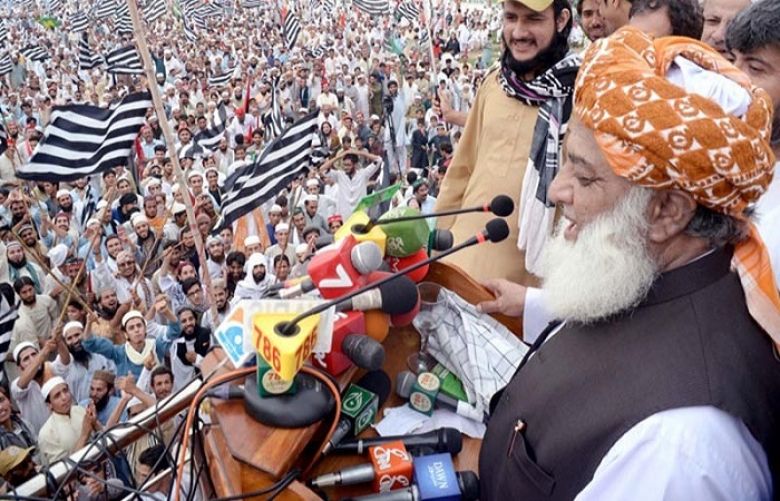Fazl announces end to Islamabad sit-in, expand protests