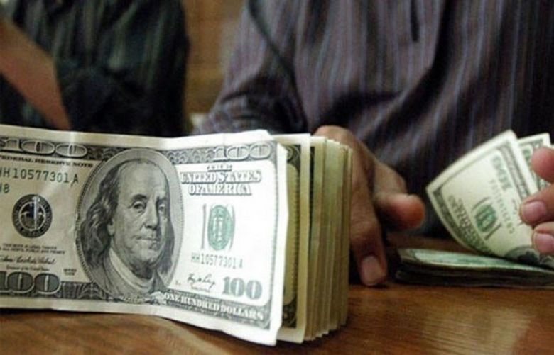 US dollar reaches new all-time high against Pakistani rupee