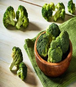 Researchers reveal healthier way to cook broccoli