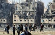 Israel's army bombing in Rafah, killing 9 members of a family