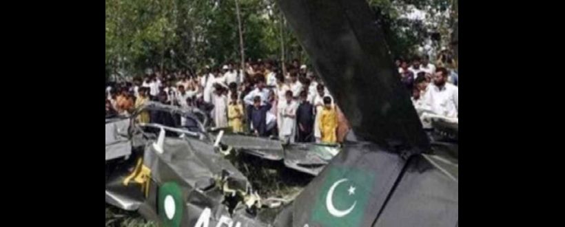 PAF, Navy pilots martyred in trainer aircraft crash near Mardan: ISPR