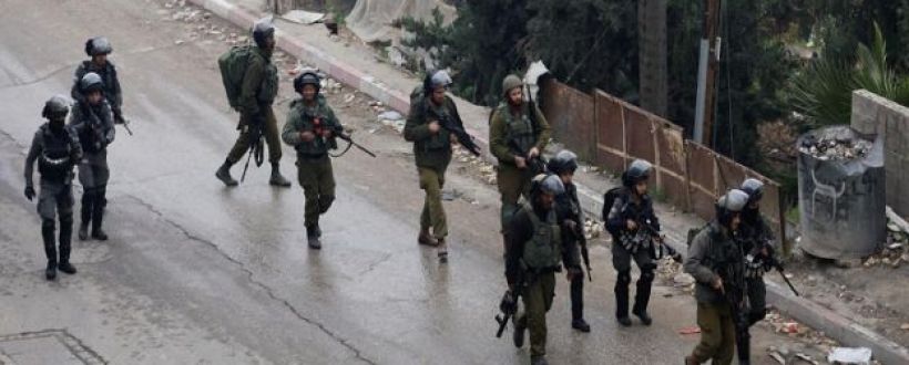 Israeli army raids several areas across occupied West Bank