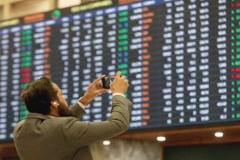 PSX hits historic high, crosses 72,000 points