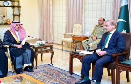 Prime Minister Shehbaz meets Saudi Foreign Minister