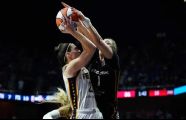 Caitlin Clark fails to secure victory in WNBA debut