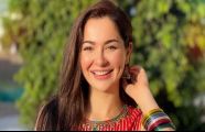 Hania Aamir shares a stylish new photo dump, says u see the vision