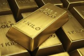 Gold prices jump in Pakistan as global rates climb