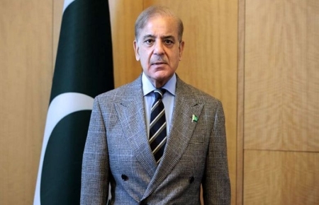 PM urges AJK govt, political leadership to resolve issues through dialogue