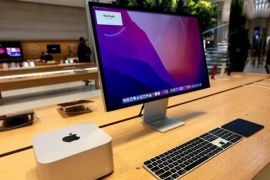 Middle East tensions hit Dubai imports, drive up computer prices