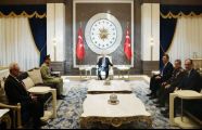CDF Munir discusses regional security with Turkish civil-military leadership in Ankara