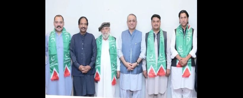 Four independents join Aleem Khan's IPP in Gilgit-Baltistan