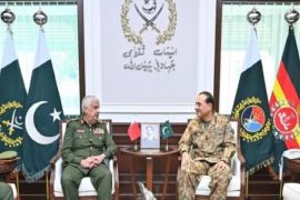 Bahraini commander lauds Pakistan's role in regional peace, stability
