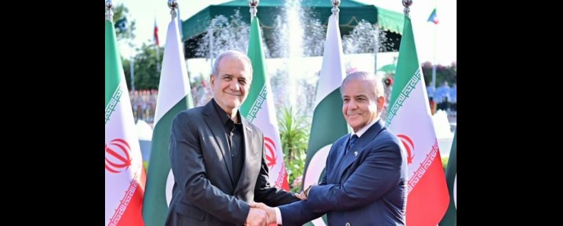 Guard of honour presented to Iranian President at PM's House