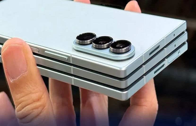 سام سانگ نے اپنا اب تک کا سب سے جدید اور منفرد فون لانچ کر دیا