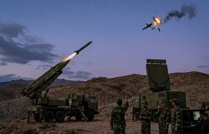 ایران کے فضائی دفاعی نظام نے بوشہر میں ’دشمن طیارہ‘ مار گرایا