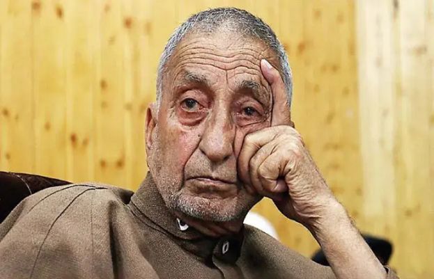 حریت رہنما پروفیسرعبدالغنی بٹ انتقال کر گئے