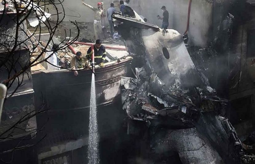 کراچی طیارہ حادثہ