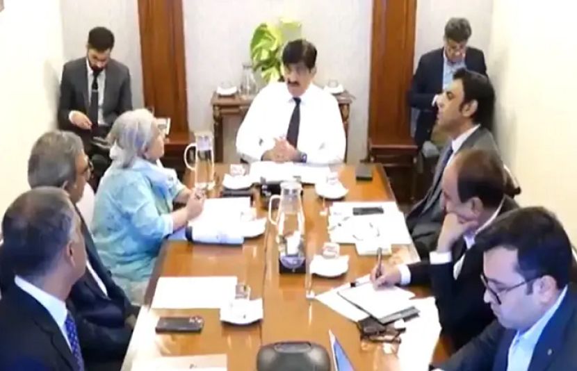 سندھ میں پولیو کے نئے کیسز سامنے آنے پر وزیراعلیٰ برہم، کیماڑی کے ڈی ایچ او معطل