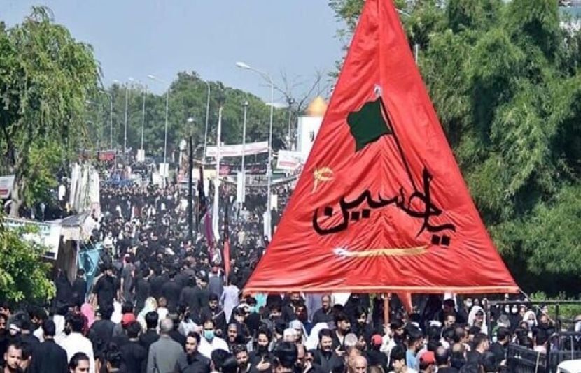 نواسہ رسولؐ حضرت امام حسینؑ اور ان کے جانثاروں کی عظیم قربانی کی یاد میں ملک بھر میں جلوس برآمد ہو رہے ہیں