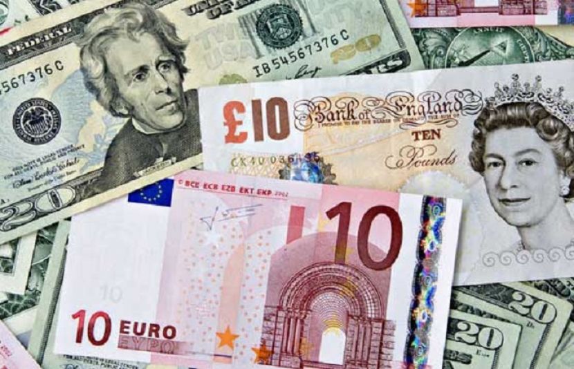 ڈالر، یورو اور پاؤنڈ