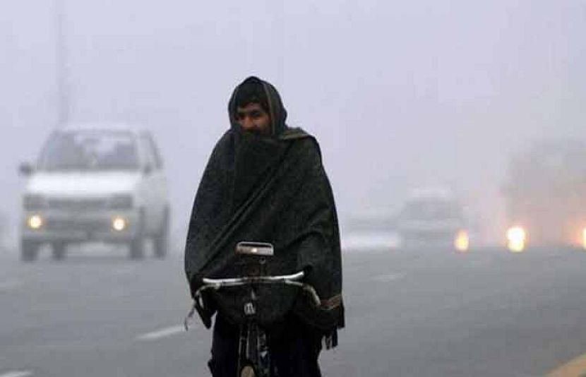 محکمہ موسمیات نے ملک کے بیشتر علاقوں میں آج موسم خشک رہنے کی پیشگوئی کی ہے