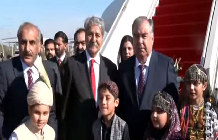 تاجکستان کے صدر سرکاری دورے پر پاکستان پہنچ گئے