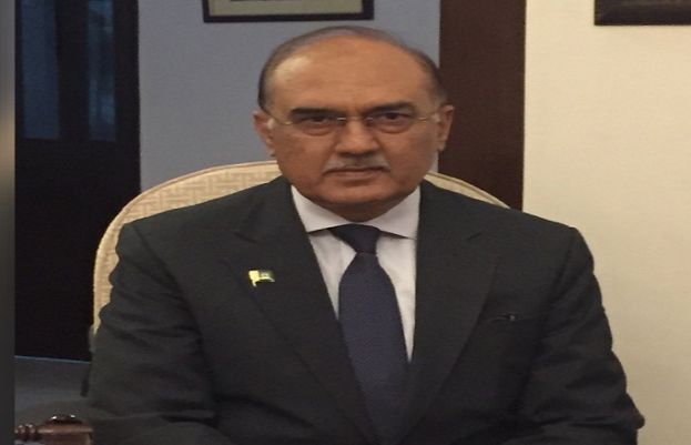 نگران وزیردفاع کا آزادی کے تحفظ کیلئے اتحاد وہم آہنگی کی ضرورت پرزور