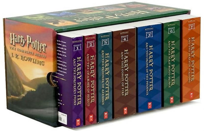 امریکی سکول نے ہیری پوٹر سیریز کی تمام کتابوں پر پابندی عائد کر دی