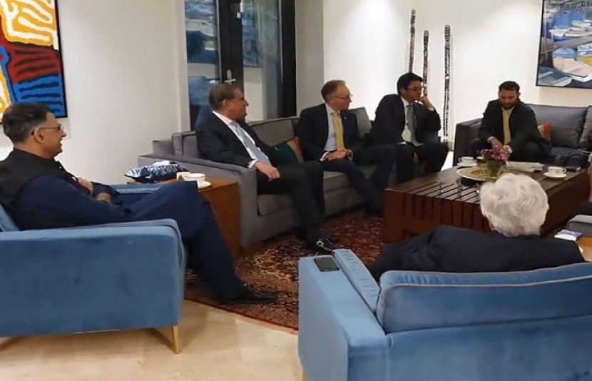 تحریک انصاف کے رہنماؤں کی غیر ملکی سفیروں سے ملاقات