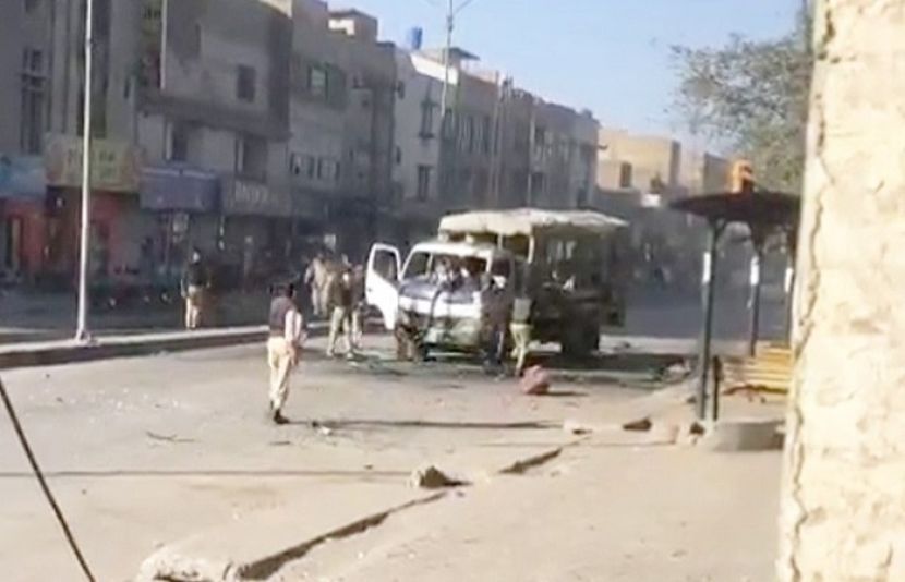 کوئٹہ میں بلوچستان یونیورسٹی کے قریب دھماکا